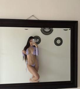 631583413: Chica busca chico en Sevilla
