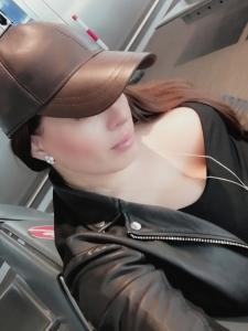 683110864: Transexual en La Coruña