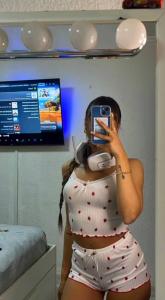 631214788: Chica busca chico en Alicante