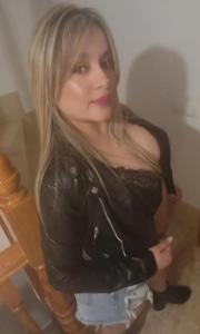747413597: Chica busca chico en Cáceres