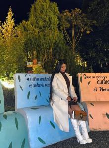 675038280: Chica busca chico en Orense