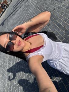 611316423: Chica busca chico en Guipúzcoa