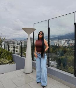 675038280: Chica busca chico en Orense