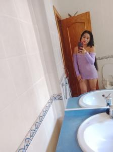 674031850: Chica busca chico en Málaga