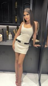 613698843: Chica busca chico en Málaga