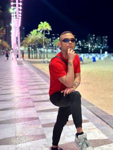 611377402: Chico busca chica en Las Palmas