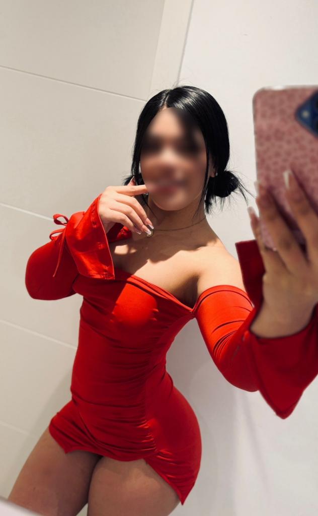 Chica busca chico en Granada: 
