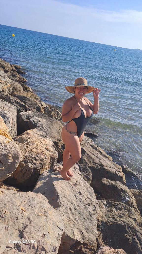 Chica busca chico en Alicante: 
