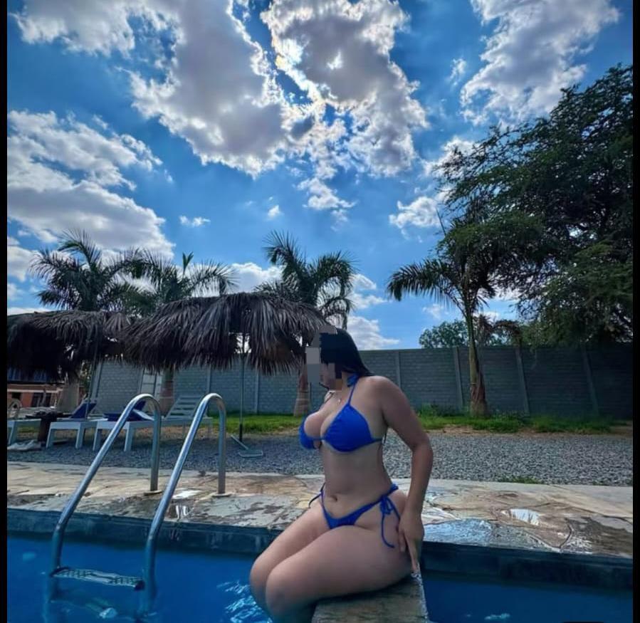 Chica busca chico en Almería: 