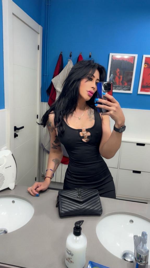 613187759: Transexual en Cantabria
