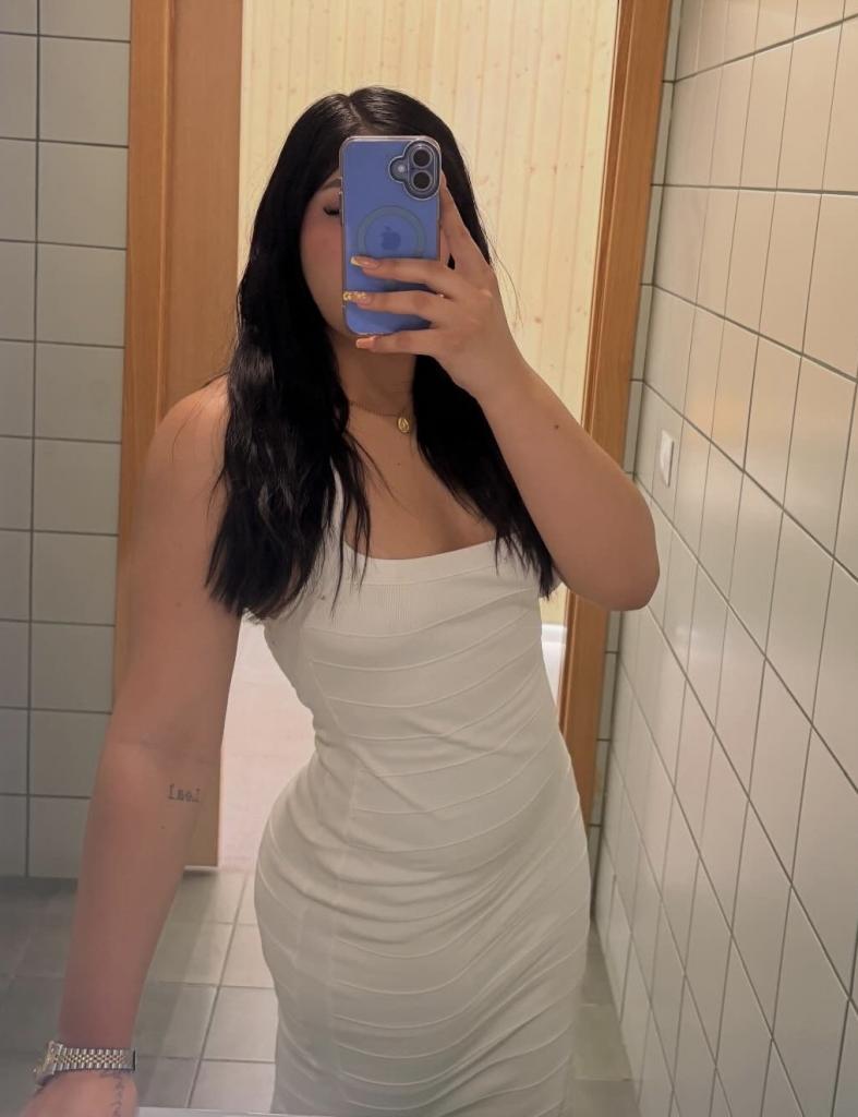 Chica busca chico en Granada: 
