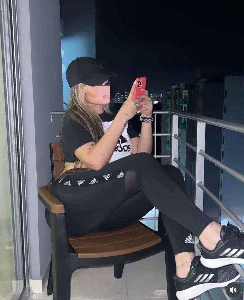 Chica busca chico en Cádiz: 