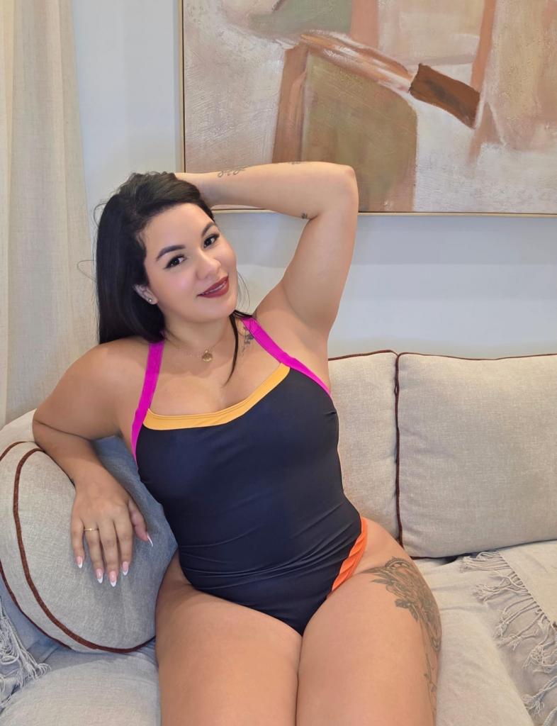 Chica busca chico en Granada: 