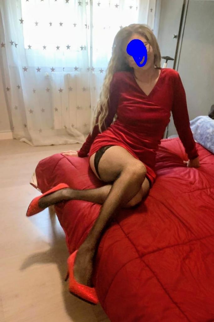 689630628: Chica busca chico en Tarragona