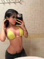 614008316: Chica busca chico en Barcelona