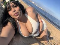 677230923: Chica busca chico en Barcelona