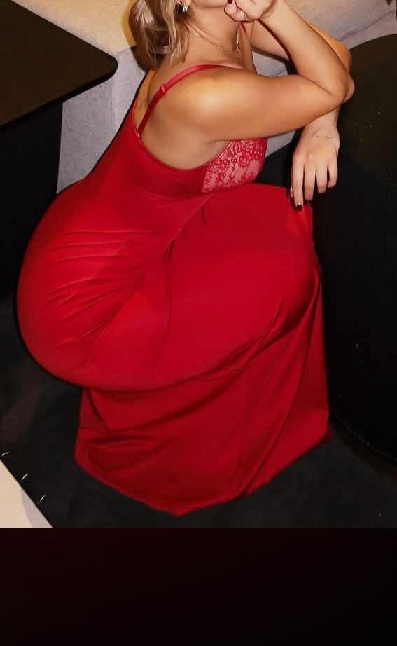 Chica busca chico en Almería: 