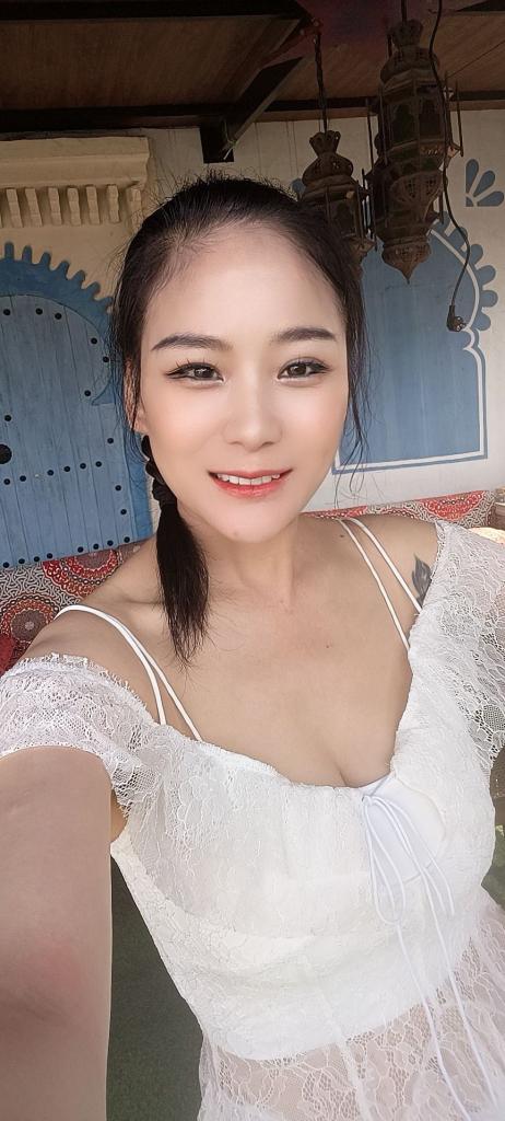 627686047: Chica busca chico en Córdoba