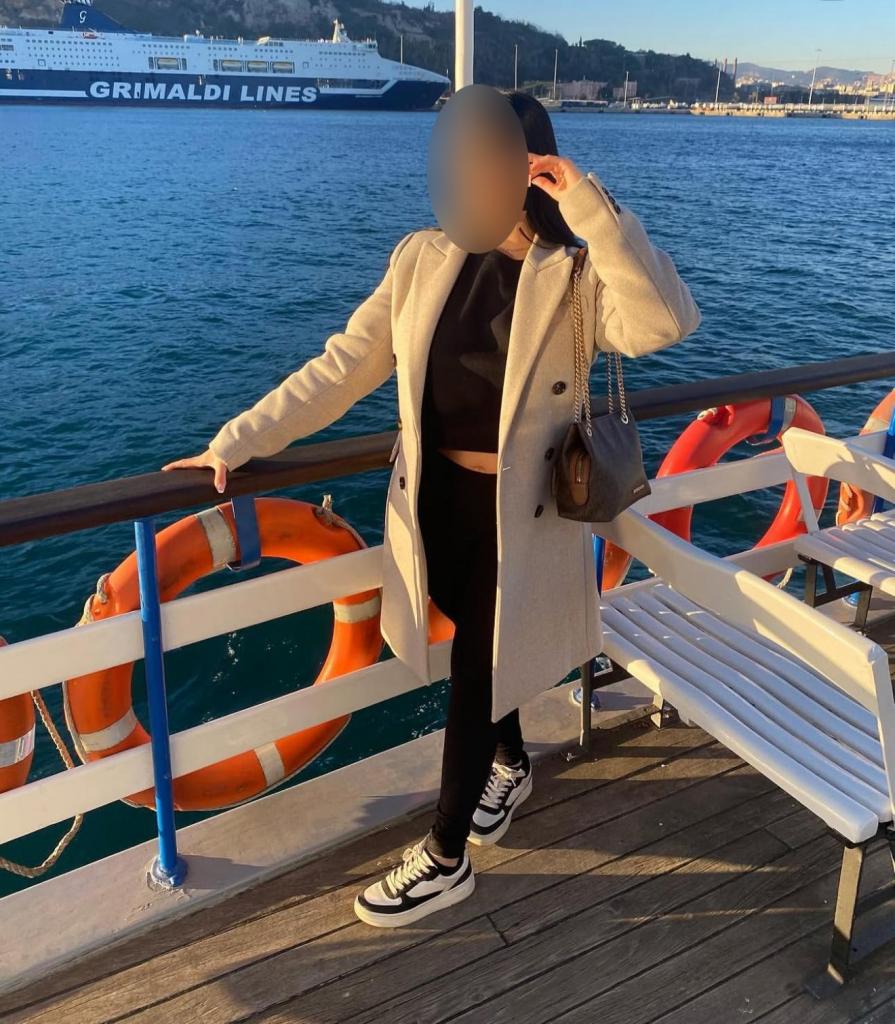 613715512: Chica busca chico en Alicante
