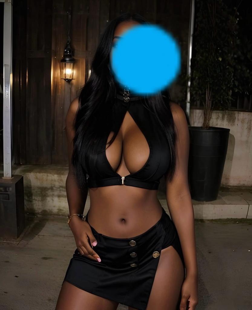 Chica busca chico en Alicante: Chica busca chico
