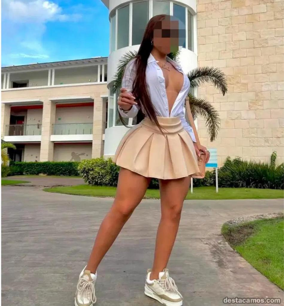 Chica busca chico en Huelva: Chica busca chico