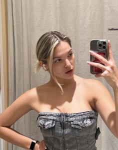 Chica busca chico en Almería: 