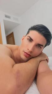 Chico busca chica en Alicante: 