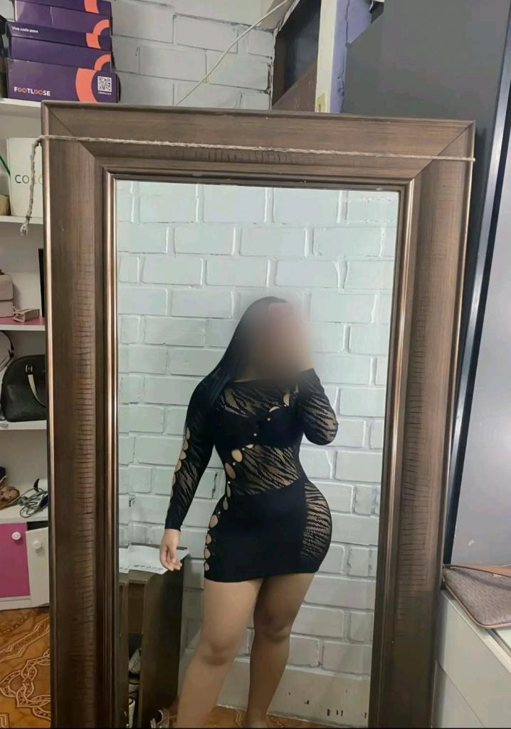 631584605: Chica busca chico en Cáceres