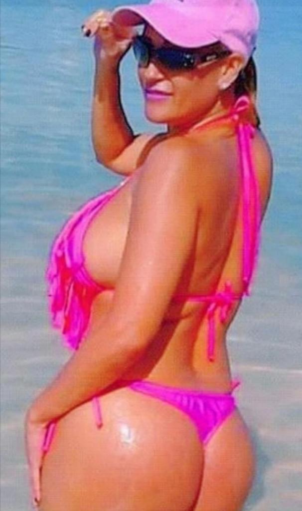 613944750: Chica busca chico en Málaga