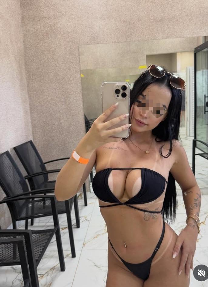 631729637: Chica busca chico en Málaga