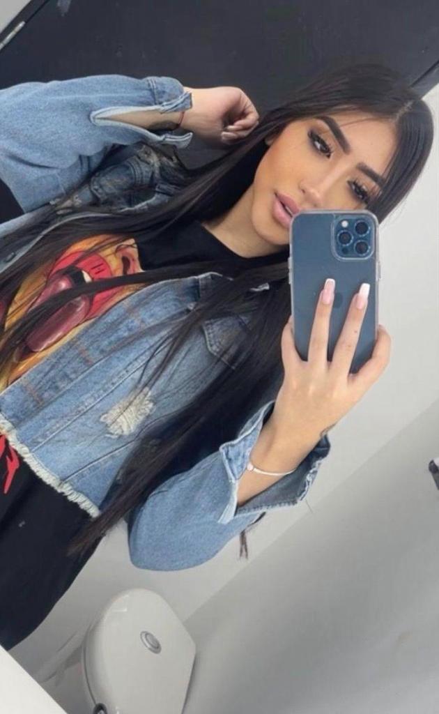 Chica busca chico en Barcelona: 