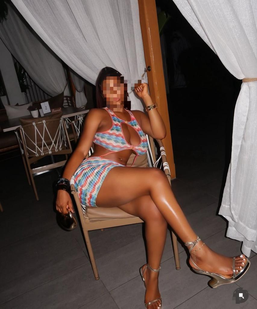 Chica busca chico en Barcelona: 