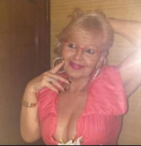 611280445: Chica busca chico en Las Palmas