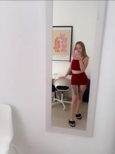 613581916: Chica busca chico en Valencia