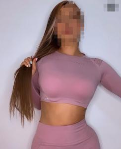 661029797: Chica busca chico en Málaga