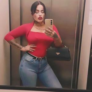 641295934: Chica busca chico en Madrid