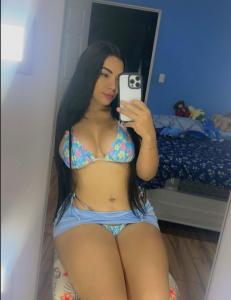 631504068: Chica busca chico en Cádiz