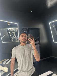 742063903: Chico busca chica en Alicante