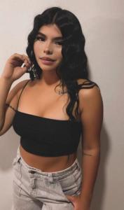 627391135: Chica busca chico en Valencia