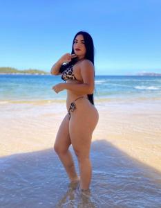 613831654: Chica busca chico en Cádiz