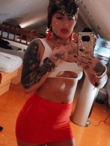 641295934: Chica busca chico en Madrid