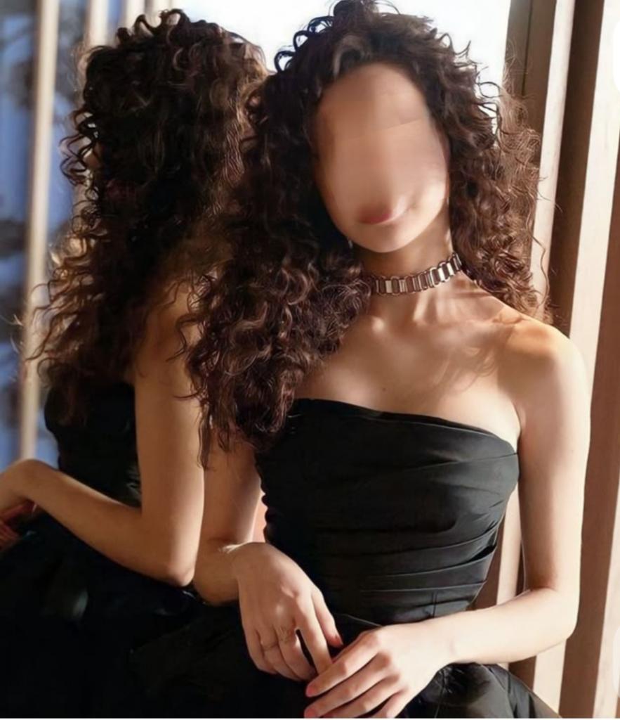 664448850: Chica busca chico en La Coruña