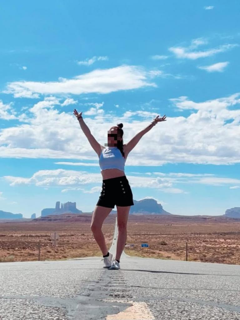 Chica busca chico en Huelva: 