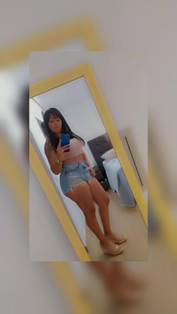 Chica busca chico en Sevilla: 