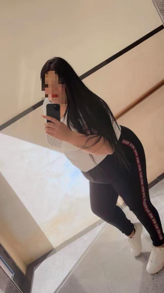 627147103: Chica busca chico en Tenerife