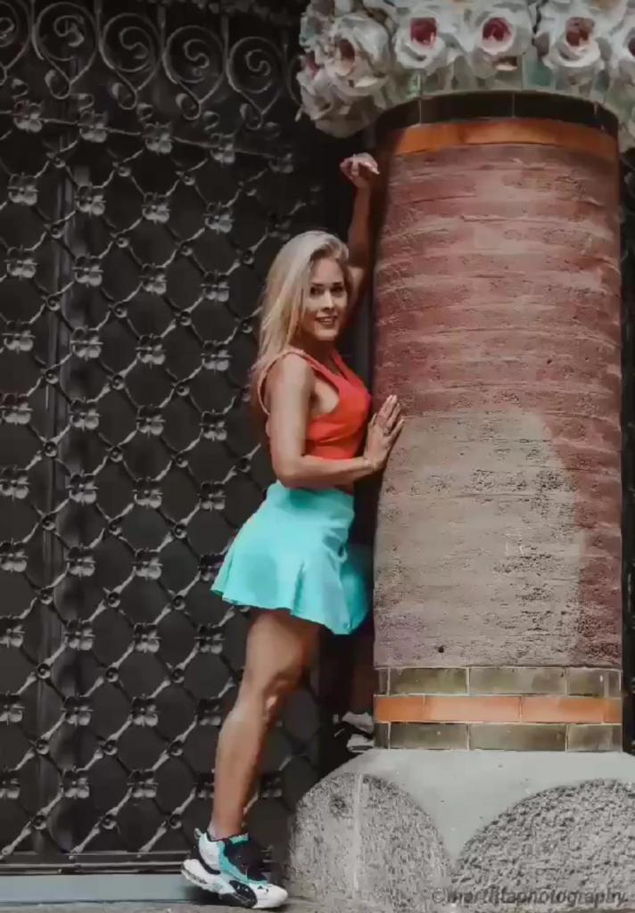 Chica busca chico en Barcelona: 