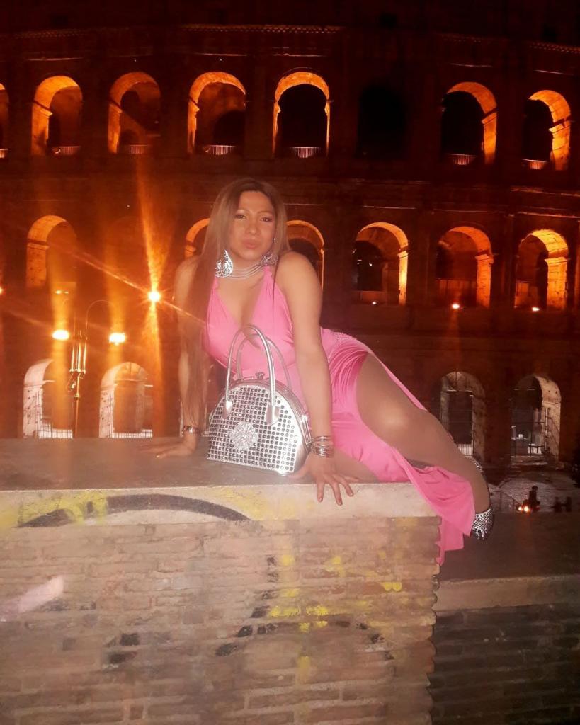 603985686: Travesti en León