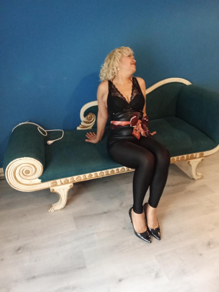 Chica busca chico en Zaragoza: 