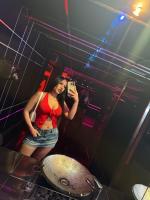 631061539: Chica busca chico en Gerona