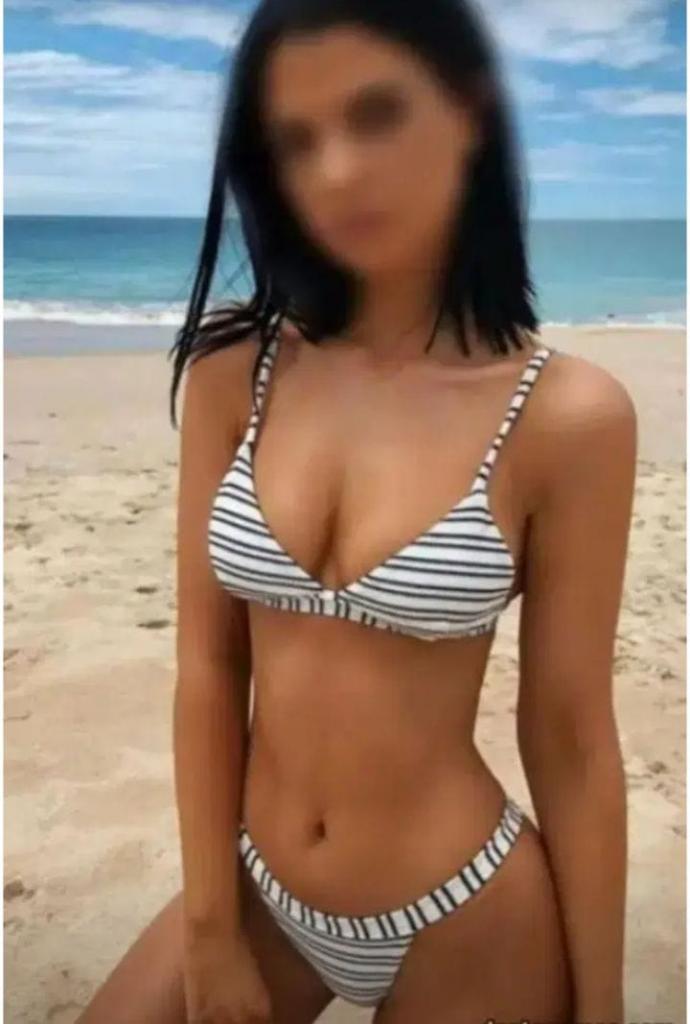 641410187: Chica busca chico en La Rioja